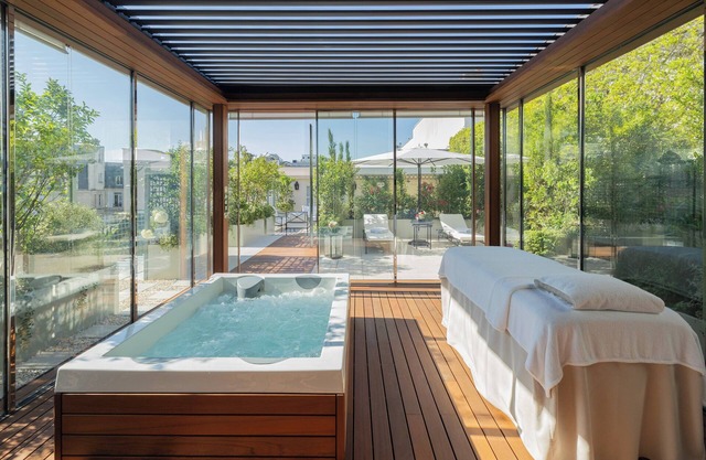 Le Bristol Paris - Oetker Hotels