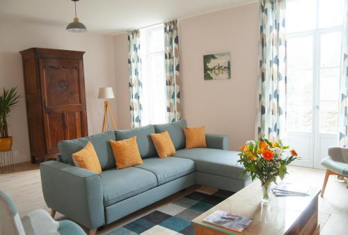 Le charmant cocon 1893