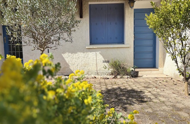 Le Clos de Val - swimming pool