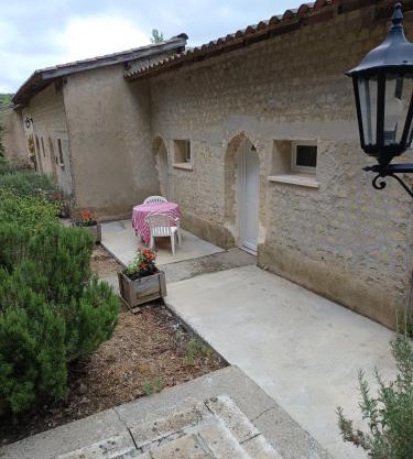 Le clos des Romarins Chambre JONQUILLE