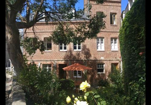 Le clos vatinel et son parking