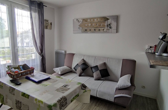 LE CROTOY STUDIO 3* DIRECT SEA ACCESS + FREE SECURE PRIVATE PARKING