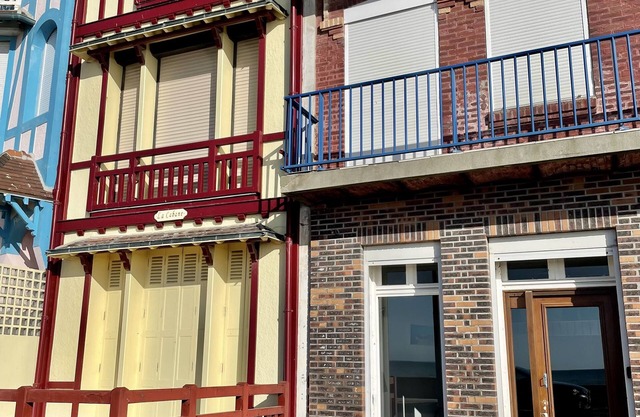 Le Front de mer - bright studio esplanade Mers