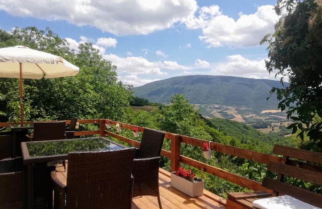 Le Ginestre Apartments Assisi