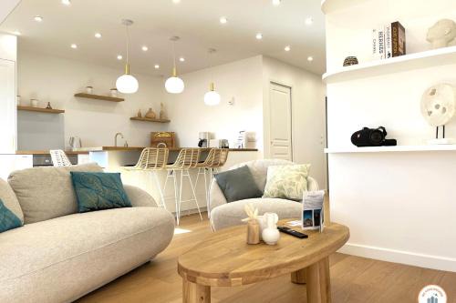 Le Grand Palais - 50m Plage - Vue mer - Tennis