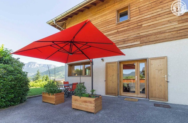 LE GYPAETE - CHALLES LES EAUX