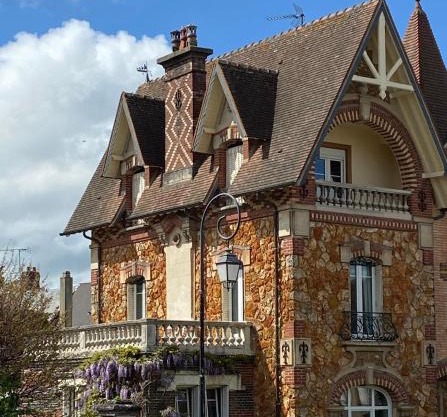 Le Lierre et La Rose