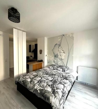 Le Malia - Idéal PRO et COUPLE - Hyper centre - Proche VERSAILLES