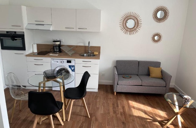 Le Manoir 3 T2 1er étage