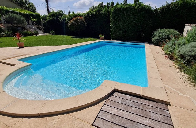 LE MAS DE LA DAME JEANNE - Holidays in Provence-