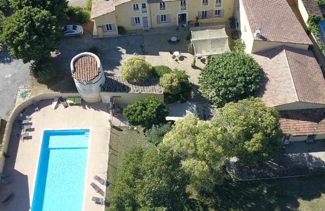 Le Mas des Quintrands Manosque - Motel de charme