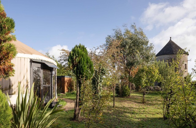 Le Moulin des Amis et la Yourte - Atypiques