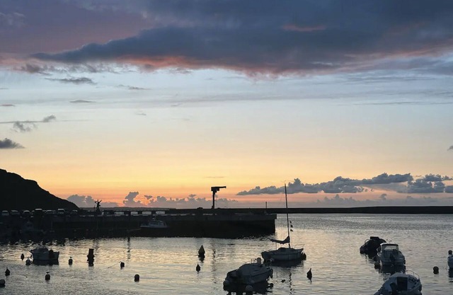 Le mousse - House at the foot of the harbour - beach 500m away