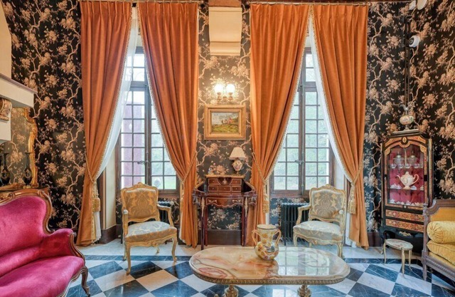 Le Petit Château De Barbizon