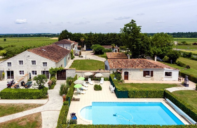 Le Sarment, Studio Avec vue sur Jardin