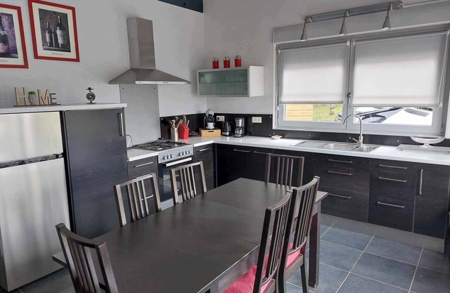 Le Temps d'une pause Chalet sleeps 4 to 6 near Lac de Chalain