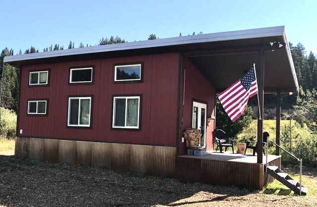 LEGACY CREEKS RANCH CABINS