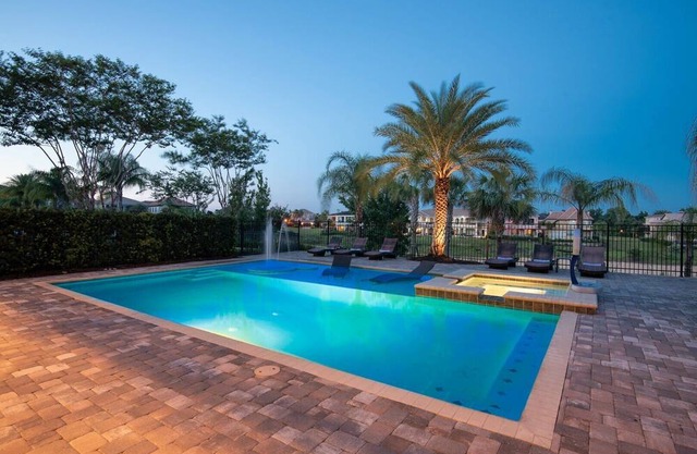 Legends Tranquil, Move Theater, Golf View, Near Disney