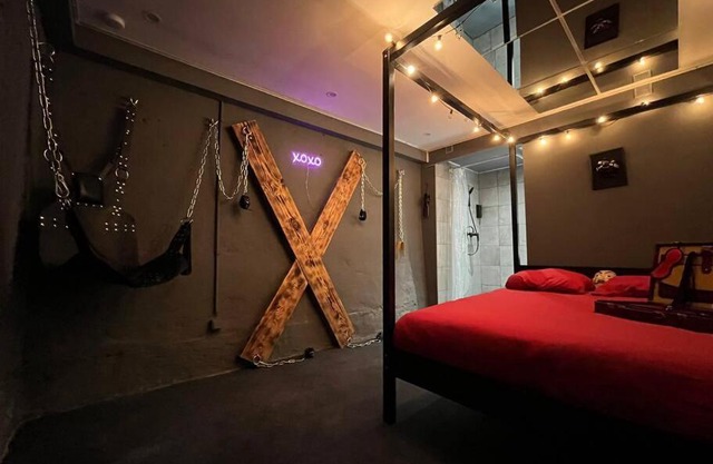 Les 50 nuances de rouge LOVEROOM