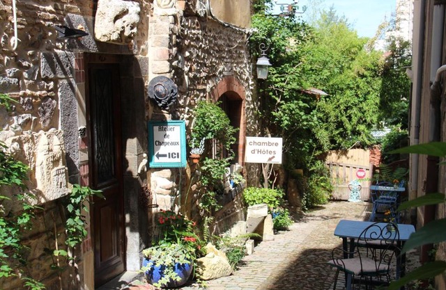 Les Ateliers d'Art Modiste et formier