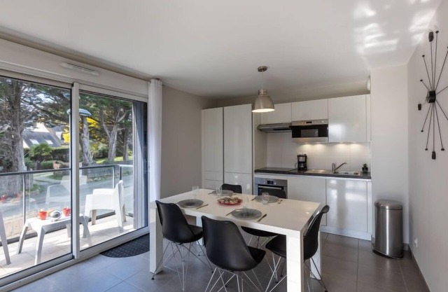 Les Cyprès by Interhome