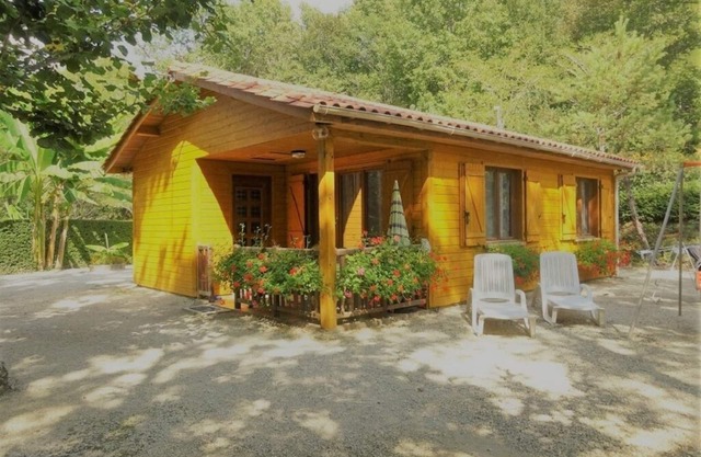 Les gîtes des hauts de vialot heated indoor pool (Les Pyracantas)