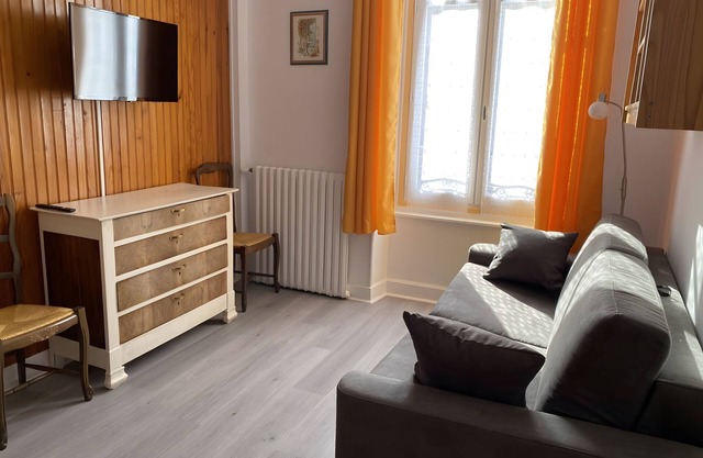 Les Hêtres No. 1 with Mountain View, Balcony, and Wi-Fi