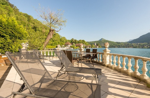 LES LIBELLULES - UNIQUE : Accès direct au Lac !