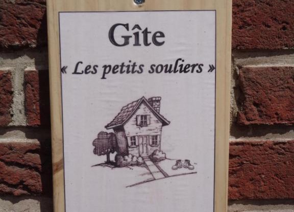 Les Petits Souliers