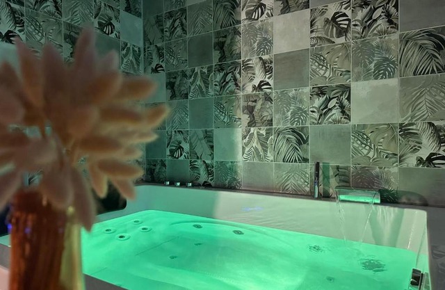 Les pieds dans l'eau TROPICANA