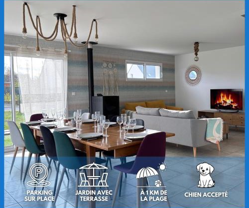 Les Voiles, maison bien équipée 10 p 2 sdb, 2 WC, spacieuse lumineuse avec jardin clos, garage, terrasse, parking privatif, à 950 m de la plage d'Asnelles et tous commerces, près de Bayeux et Arromanches, chiens bienvenus