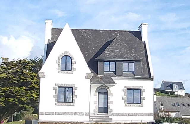 Lestrevet beach house