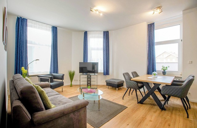 Leuchtturmblick: Moderne Ferienwohnung für Zwei auf Borkum