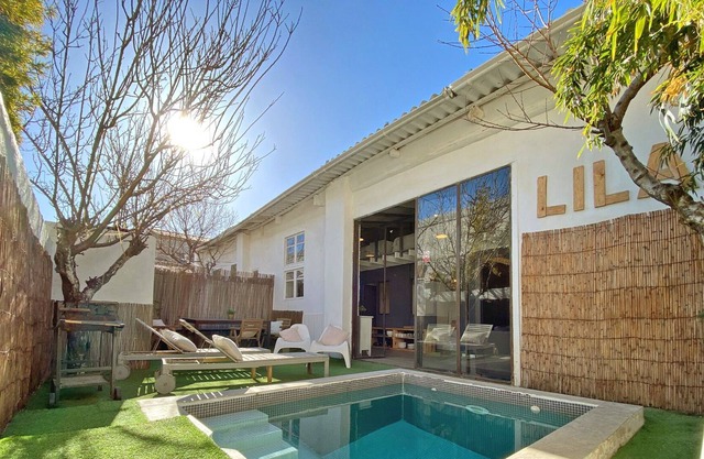 Lila House. House with pool in Barcelona HUTB-009 160