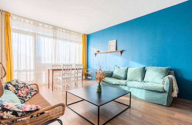 Lille St.Maur equipped apartment with elevator