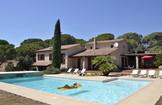 Limited Time Offer Spacious Villa Stunning Views -Save on Pool & Tennis Paradise