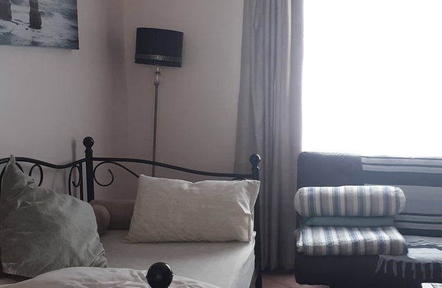 Lin's Guest Flat, Framesby, Port Elizabeth.