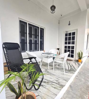 Little Trails Villa- near Kainchi, Bhimtal