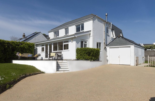 Little Tresevens is a generously sized detached home