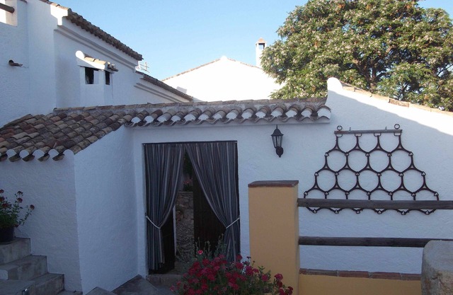 Live the Andalusian know-how in our cottages