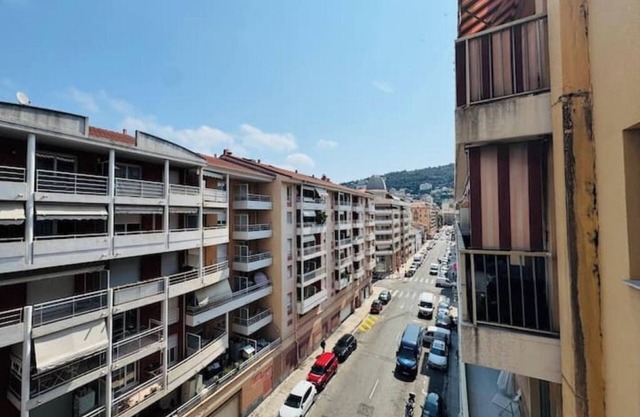 Living in the heart of Nice for 4p -Port-Riquier-TNL