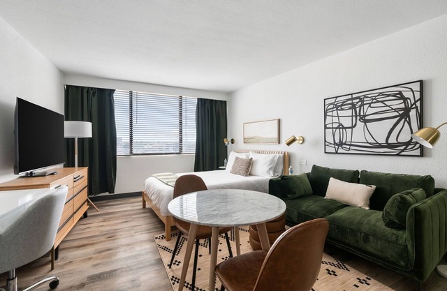 Lodgeur | Mobility-friendly retreat | Upper Kirby