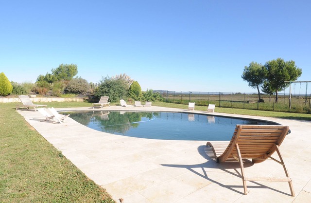 Lodging in house of master located at the heart of the vines in Marseillan