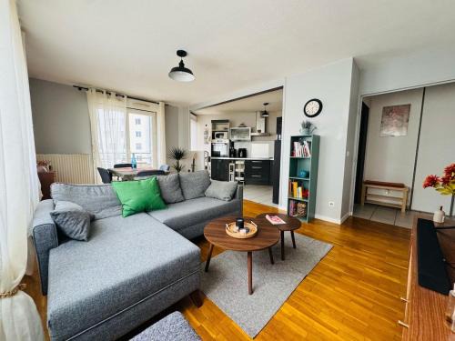 Logement cozy au pieds du métro