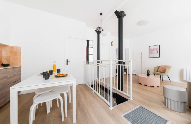 Logement Premium avec Grande Salle de Bain – 6P