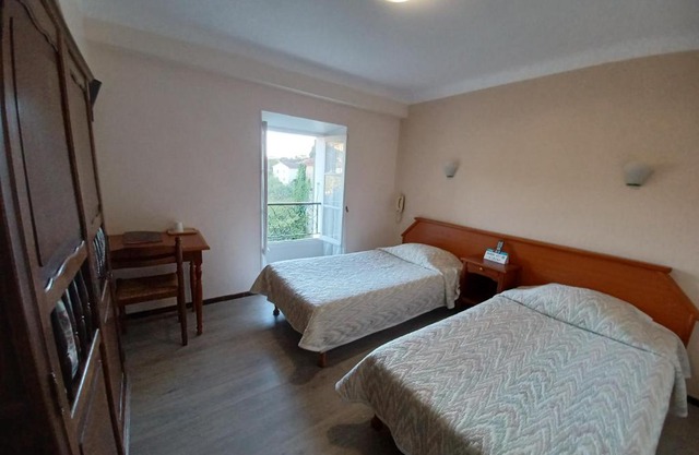 Logis Hôtel du Pont d'Or