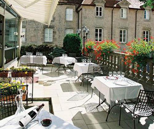 Logis Hôtel Le Cheval Blanc