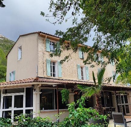 Logis Hôtel & Restaurant du Parc