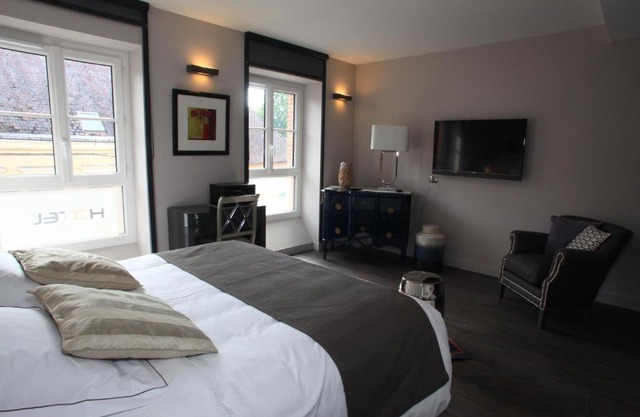 LOGIS Hotel-Restaurant Le Relais d'Aligre