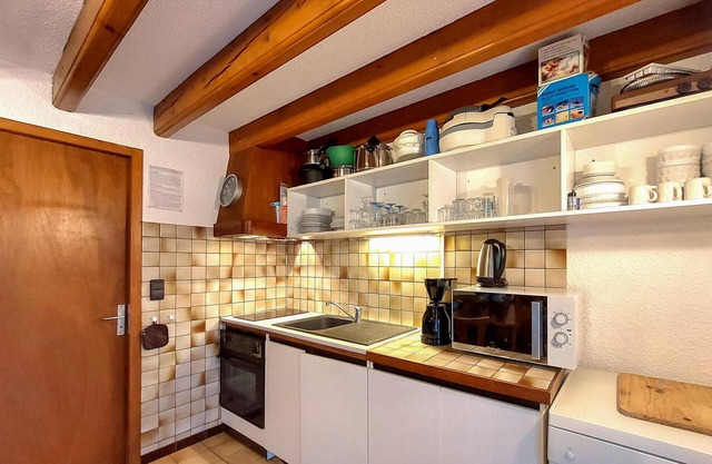 Look forward to a wonderful time in this vacation home in an ideal location for outdoor activities.